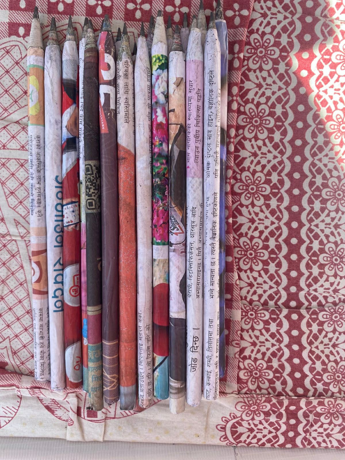 Mixed Newspaper Pencil Set